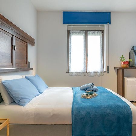 Bilocale Blue Relax Apartment แอร์บา ภายนอก รูปภาพ