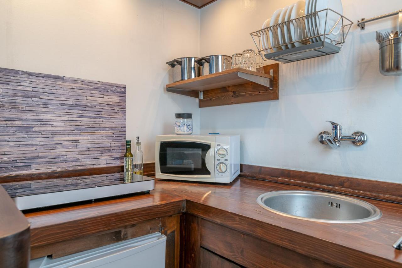 Bilocale Blue Relax Apartment แอร์บา ภายนอก รูปภาพ